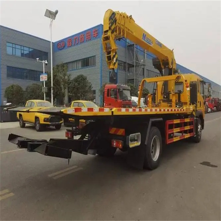 王场镇附近小随车吊出租电话，轻松解决搬运烦恼