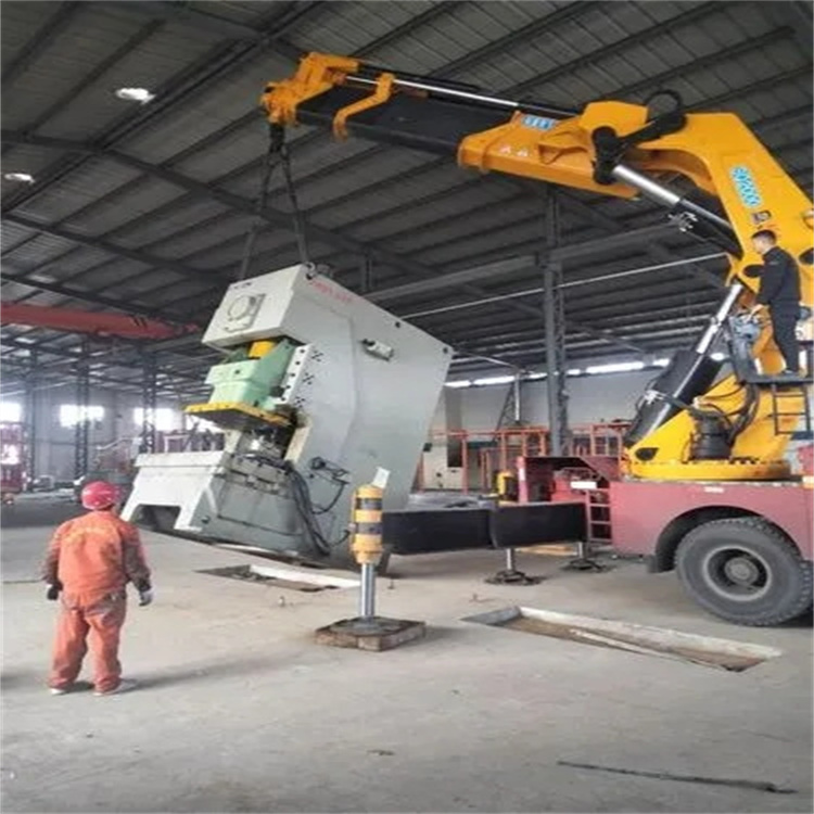 王场镇80吨折臂吊车出租附近电话