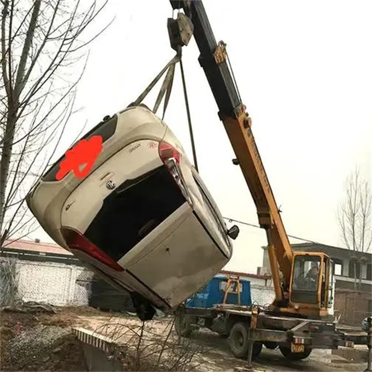 王场镇随时待命，吊车24小时道路救援服务全解析